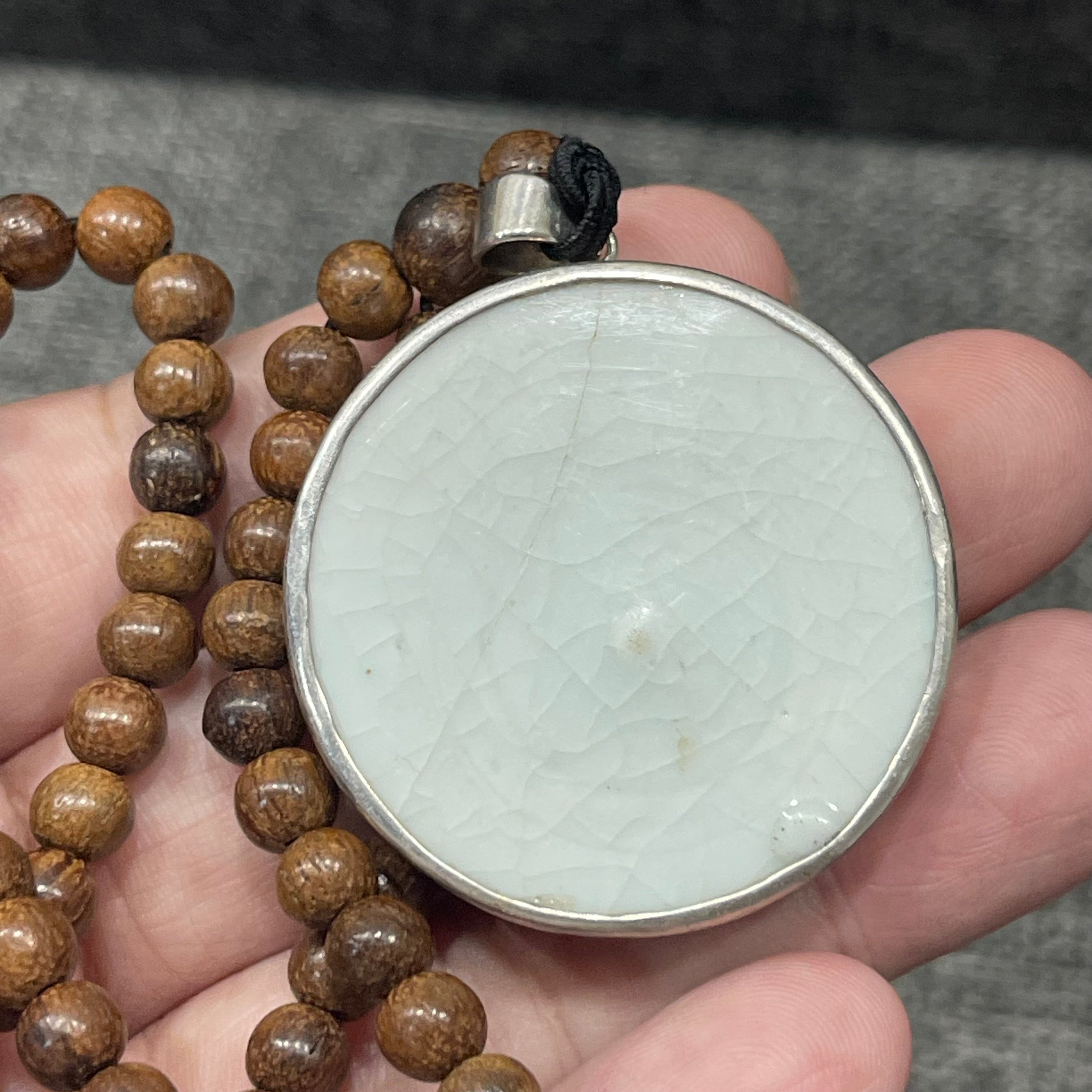 Blue and white porcelain fragment, pendantTeak wood necklace