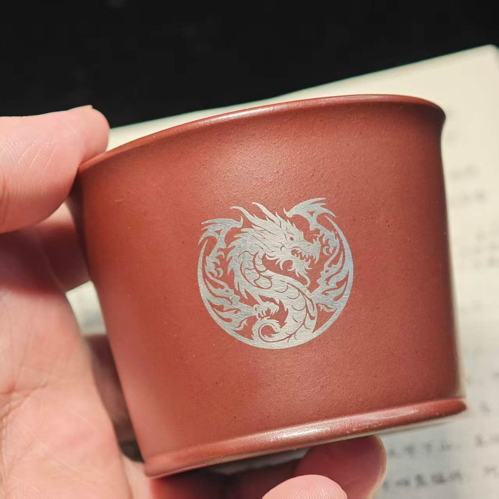 Four Divine Beast Dragon Pattern Purple Clay Engraved with Gold and Silver Decorations Tea Cup