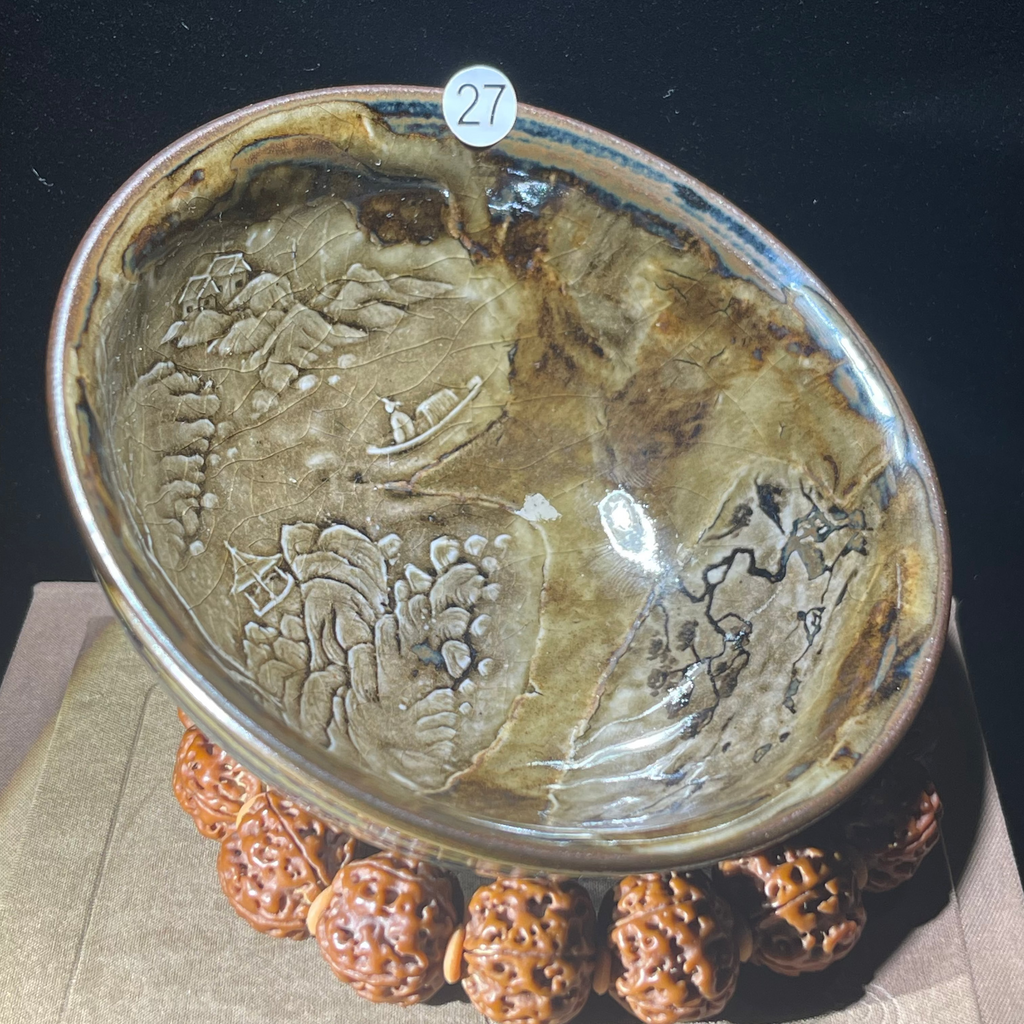 Mountain Dwelling Carving Master Cup, a custom collaboration by Master Lin and Master Chen