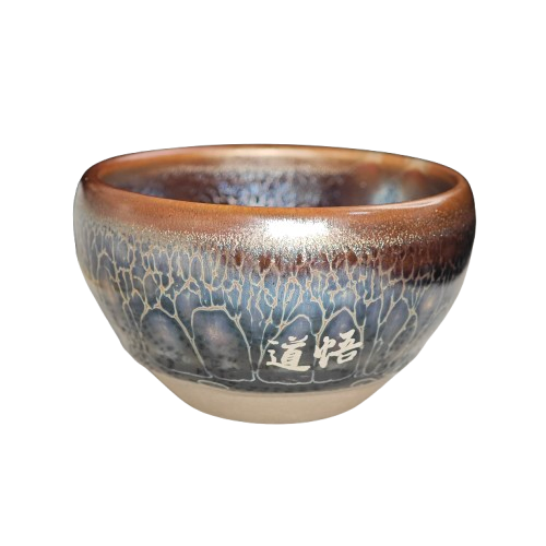 Build a cup with gold and silver inlay.