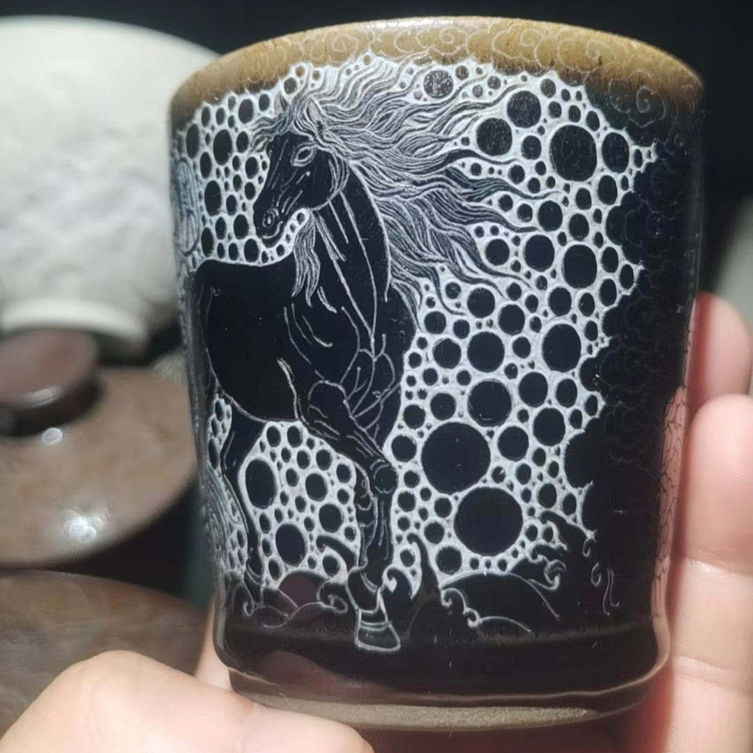 A magnificent steed, hand-carved Jianzhan tea cup