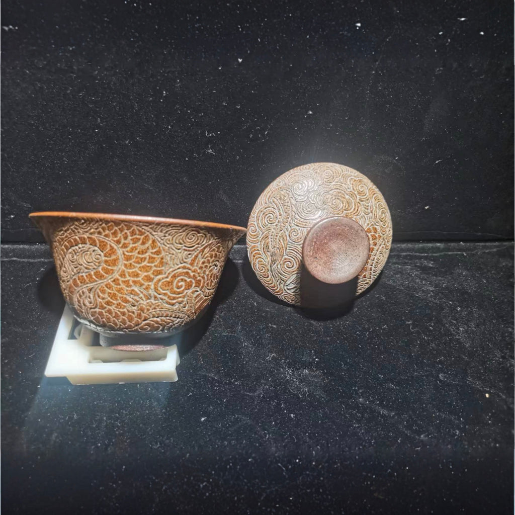 Only when fully staffed can we make the bowls, with dragon patterns carved on them